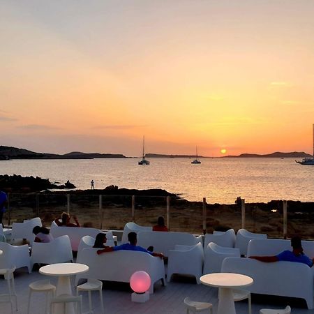 Aparthotel Nereida Σαν Αντόνιο Εξωτερικό φωτογραφία
