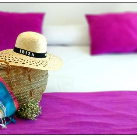 Aparthotel Nereida Σαν Αντόνιο Εξωτερικό φωτογραφία