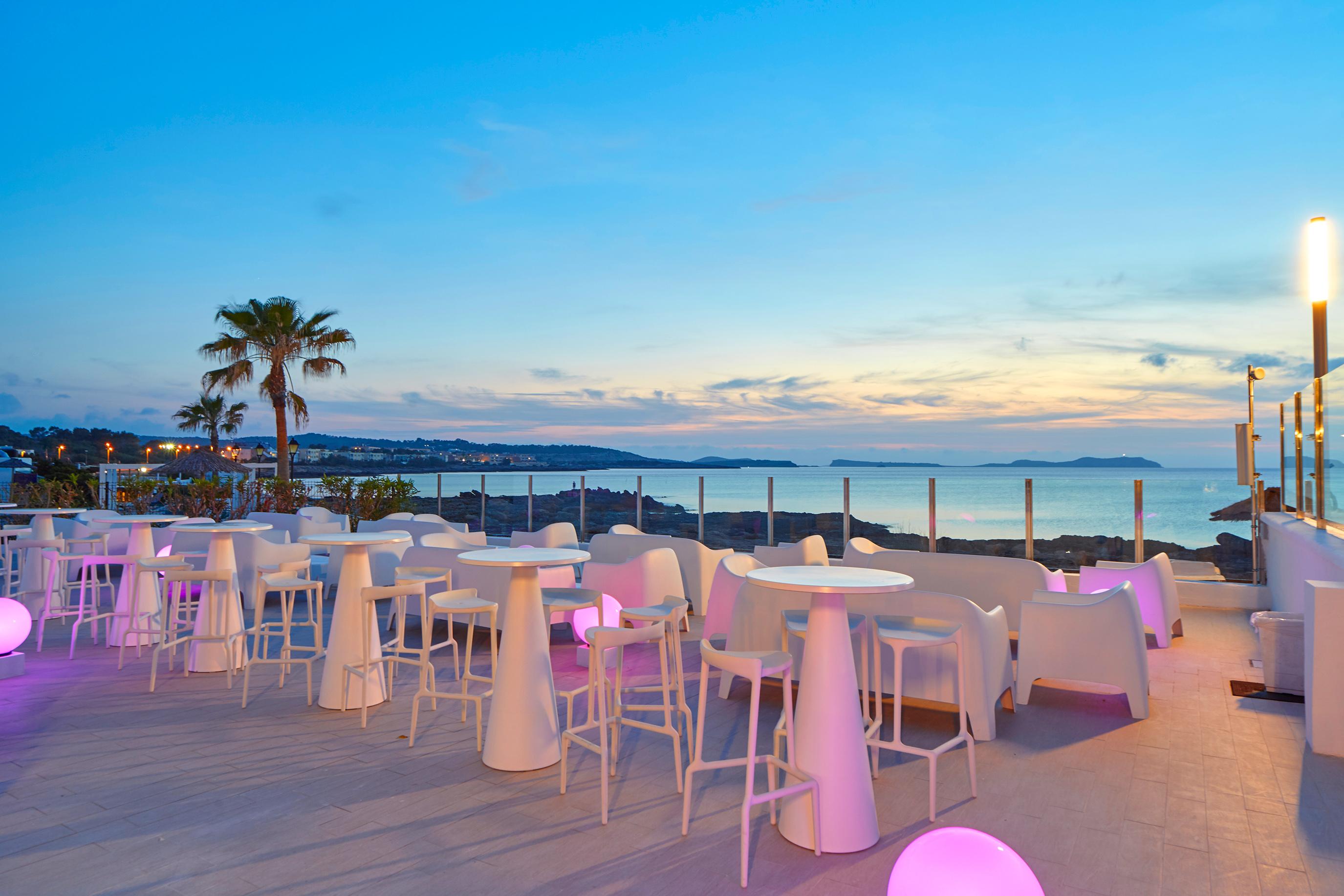Aparthotel Nereida Σαν Αντόνιο Εξωτερικό φωτογραφία